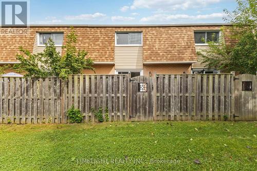 27 - 775 Osgoode Drive, London, ON - Outdoor