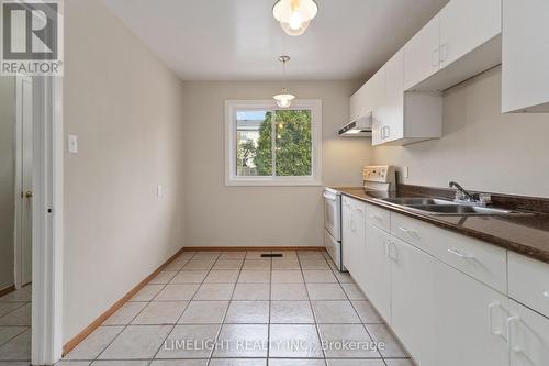 27 - 775 Osgoode Drive, London, ON - Indoor Photo Showing Kitchen With Double Sink