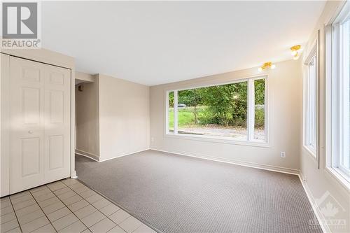 1889 Old Montreal Road, Ottawa, ON - Indoor Photo Showing Other Room