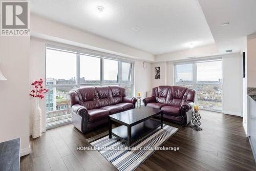 1002 - 2152 Lawrence Avenue, Toronto, ON - Indoor Photo Showing Living Room