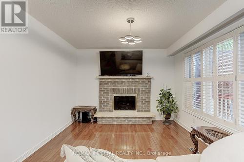 58 Jessica Gardens, Vaughan, ON - Indoor With Fireplace