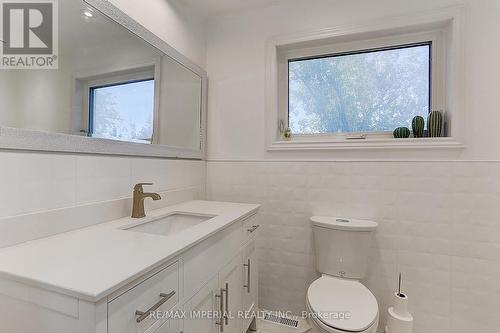 58 Jessica Gardens, Vaughan, ON - Indoor Photo Showing Bathroom