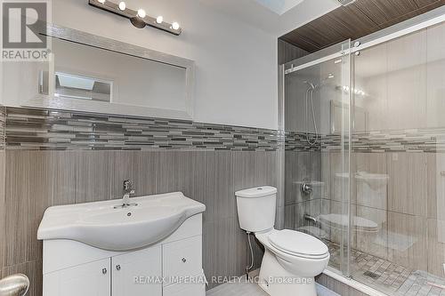 58 Jessica Gardens, Vaughan, ON - Indoor Photo Showing Bathroom