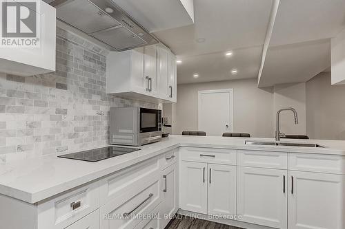 58 Jessica Gardens, Vaughan, ON - Indoor Photo Showing Kitchen With Double Sink