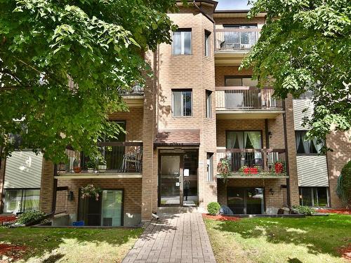 Frontage - 302-6080 Rue Lise-Charbonneau, Longueuil (Saint-Hubert), QC - Outdoor