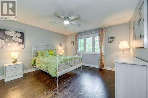 335 Queen Street S, Mississauga, ON - Indoor Photo Showing Bedroom