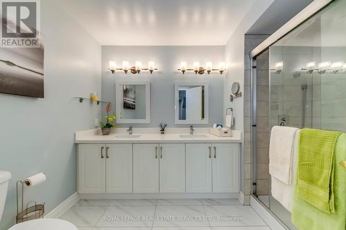 335 Queen Street S, Mississauga, ON - Indoor Photo Showing Bathroom