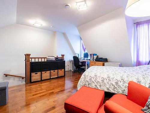 Mezzanine - 9146 Crois. Du Louvre, Brossard, QC - Indoor Photo Showing Bedroom