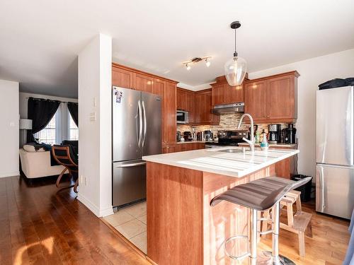 Cuisine - 9146 Crois. Du Louvre, Brossard, QC - Indoor Photo Showing Kitchen