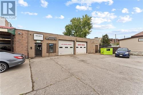 3414 Wyandotte Street East, Windsor, ON 