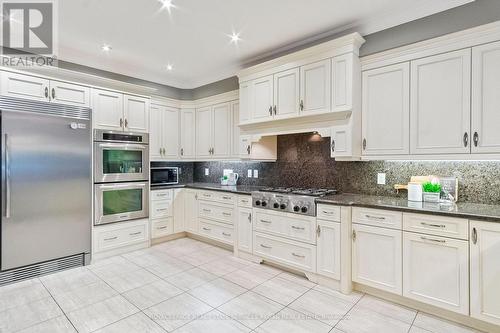 7 - 1199 Lorne Park Road, Mississauga, ON - Indoor Photo Showing Kitchen With Upgraded Kitchen