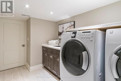 7 - 1199 Lorne Park Road, Mississauga, ON - Indoor Photo Showing Laundry Room