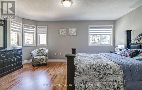 1699 Samuelson Circle, Mississauga, ON - Indoor Photo Showing Bedroom