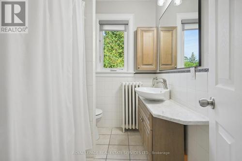 232 Fairlawn Avenue, Toronto, ON - Indoor Photo Showing Bathroom