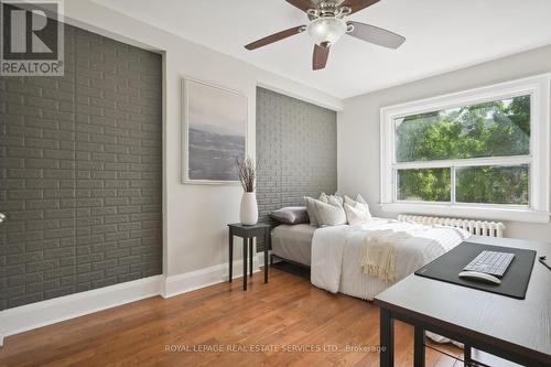 232 Fairlawn Avenue, Toronto, ON - Indoor Photo Showing Bedroom