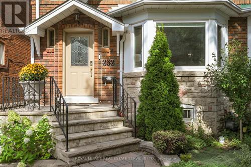 232 Fairlawn Avenue, Toronto, ON - Outdoor With Facade