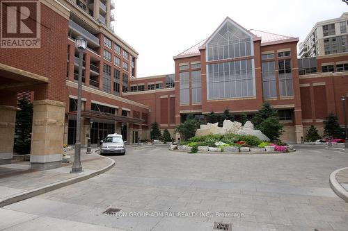 1404 - 4080 Living Arts Drive, Mississauga, ON - Outdoor