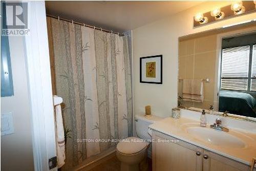 1404 - 4080 Living Arts Drive, Mississauga, ON - Indoor Photo Showing Bathroom