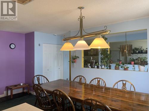 2628 Moyie Street, Prince George, BC - Indoor Photo Showing Dining Room