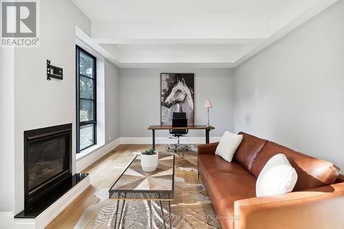 1060 Indian Road, Mississauga, ON - Indoor Photo Showing Living Room With Fireplace