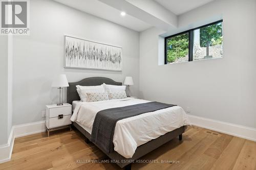 1060 Indian Road, Mississauga, ON - Indoor Photo Showing Bedroom