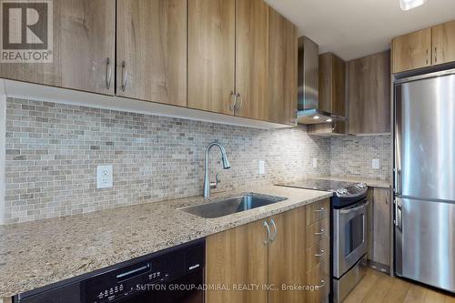 1713 - 1 Michael Power Place, Toronto, ON - Indoor Photo Showing Kitchen With Upgraded Kitchen