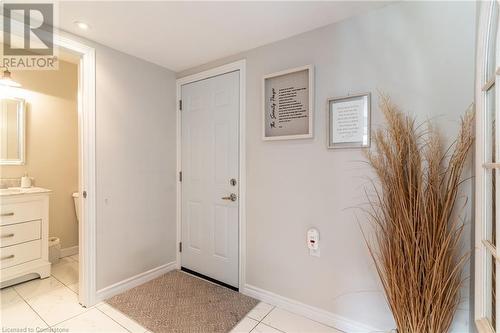 59 Regent Avenue, Hamilton, ON - Indoor Photo Showing Other Room