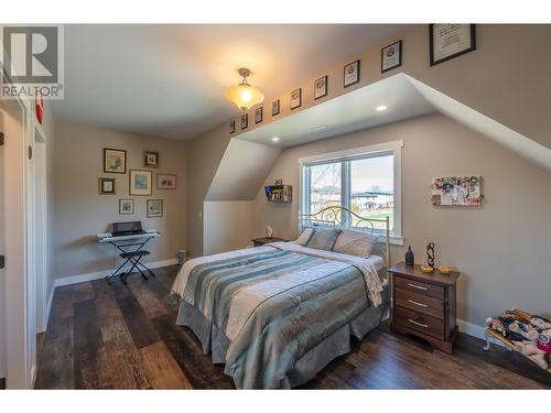 1505 Britton Road, Summerland, BC - Indoor Photo Showing Bedroom