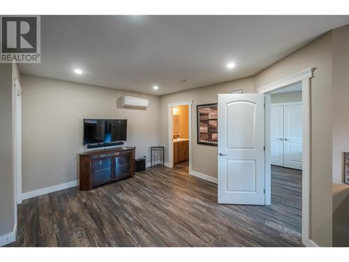 1505 Britton Road, Summerland, BC - Indoor