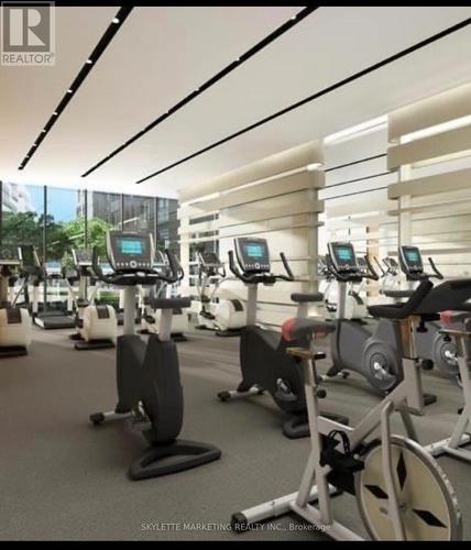 1533 - 25 Adra Grado Way, Toronto, ON - Indoor Photo Showing Gym Room