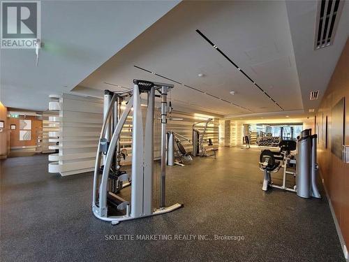 1533 - 25 Adra Grado Way, Toronto, ON - Indoor Photo Showing Gym Room