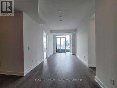 1533 - 25 Adra Grado Way, Toronto, ON - Indoor Photo Showing Other Room