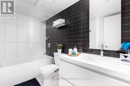 2009 - 85 Queens Wharf Road, Toronto, ON - Indoor Photo Showing Bathroom