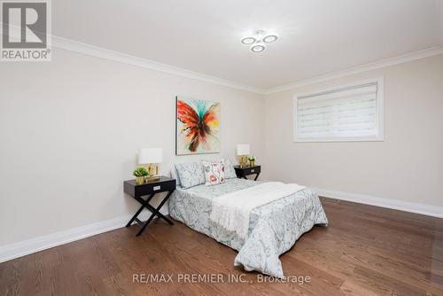 110 Clarence Street, Vaughan, ON - Indoor Photo Showing Bedroom