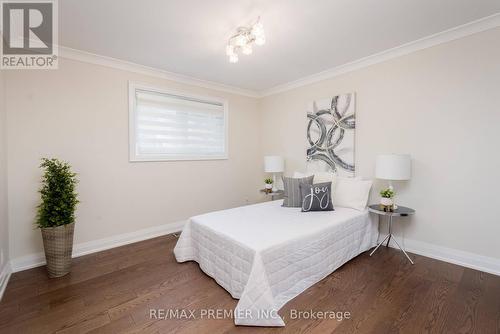 110 Clarence Street, Vaughan, ON - Indoor Photo Showing Bedroom