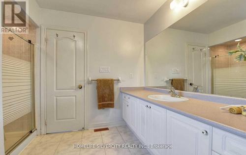 11 Canarygrass Drive, Brampton, ON - Indoor Photo Showing Bathroom