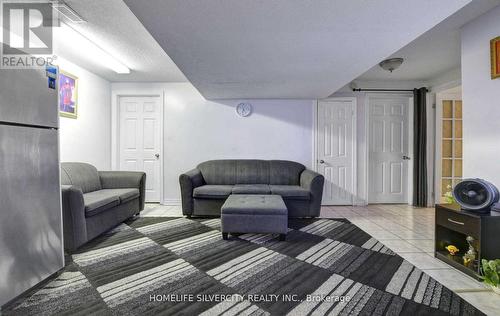 11 Canarygrass Drive, Brampton, ON - Indoor