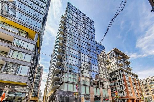 614 - 25 Oxley Street, Toronto, ON - Outdoor With Balcony With Facade