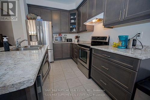 120 Mutrie Boulevard, Guelph/Eramosa, ON - Indoor Photo Showing Kitchen With Stainless Steel Kitchen With Double Sink