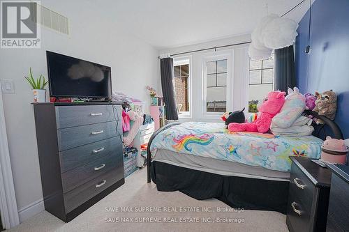 120 Mutrie Boulevard, Guelph/Eramosa, ON - Indoor Photo Showing Bedroom