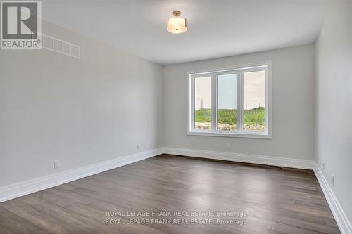 17 Avalon Drive, Kawartha Lakes, ON - Indoor Photo Showing Other Room