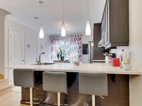 Kitchen - 34 Place Mathieu, Saint-Joseph-Du-Lac, QC - Indoor Photo Showing Kitchen With Upgraded Kitchen