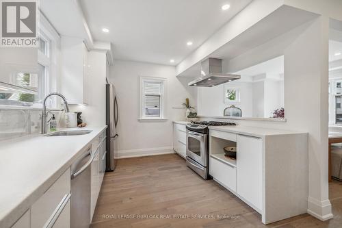 317 Guelph Line, Burlington, ON - Indoor Photo Showing Kitchen With Upgraded Kitchen