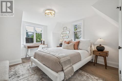 317 Guelph Line, Burlington, ON - Indoor Photo Showing Bedroom