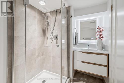 317 Guelph Line, Burlington, ON - Indoor Photo Showing Bathroom