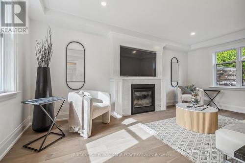 317 Guelph Line, Burlington, ON - Indoor Photo Showing Living Room With Fireplace