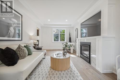 317 Guelph Line, Burlington, ON - Indoor Photo Showing Living Room With Fireplace