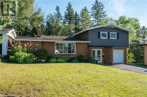 53 7Th Street, Hanover, ON - Outdoor With Facade