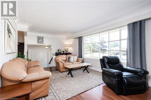 living room with large picture window - 53 7Th Street, Hanover, ON - Indoor Photo Showing Living Room