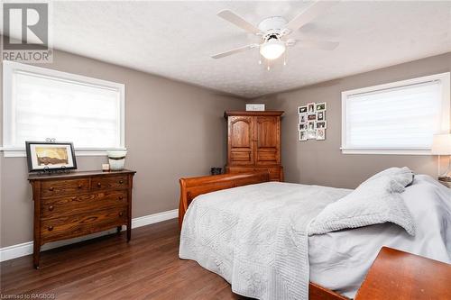 primary bedroom - 53 7Th Street, Hanover, ON - Indoor Photo Showing Bedroom